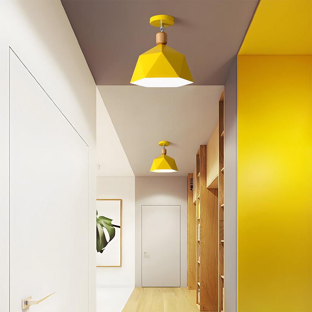 Läila – Scandinavische Plafondlamp met Geometrisch Design & Houten Accent