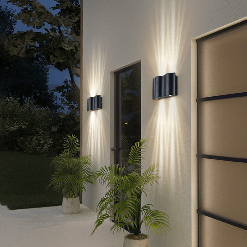 Moderne Minimalistische Aluminium Acryl Wandlamp – LED – 220V-240V (2/4/6 Lichtbronnen)