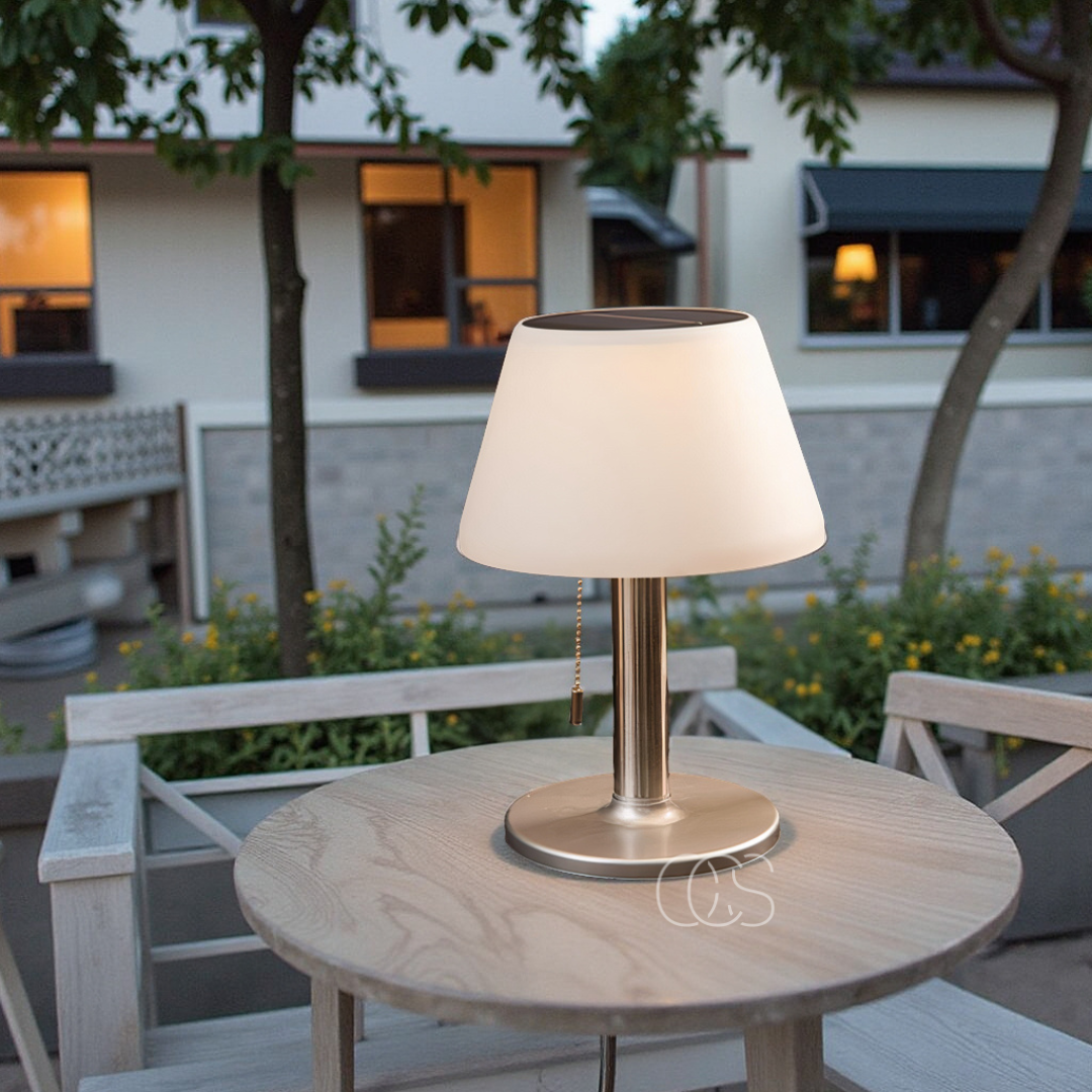 Gil – Solar Tafellamp met Automatische Verlichting & Draadloos Design