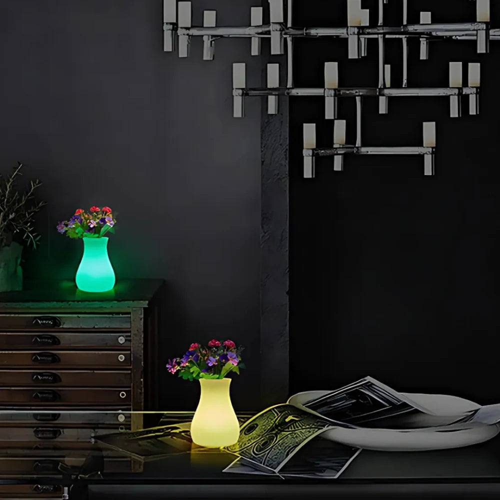 Lumio - Draadloze vaaslamp met 16 kleuren en afstandsbediening