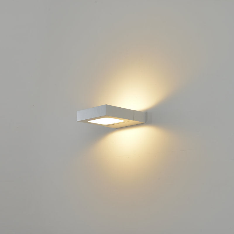 Moderne Aluminium LED Wandlamp – Compact & Energiezuinig