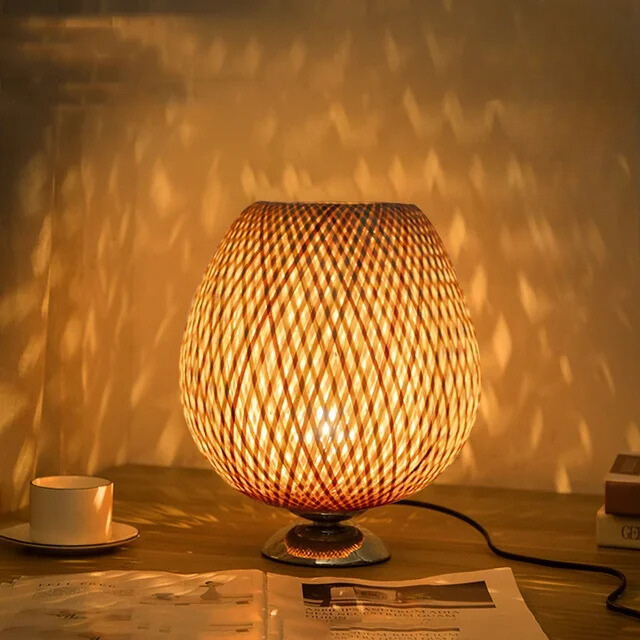 Shiko – Vintage Bamboe Tafellamp voor een Tijdloze Sfeer