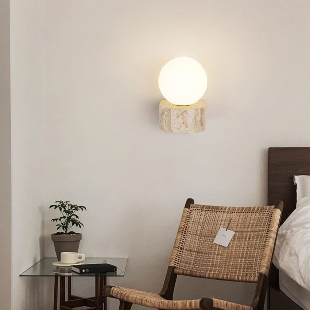 Lumio - Moderne Ronde Wandlamp met Travertijn en Glas in Japandi Style