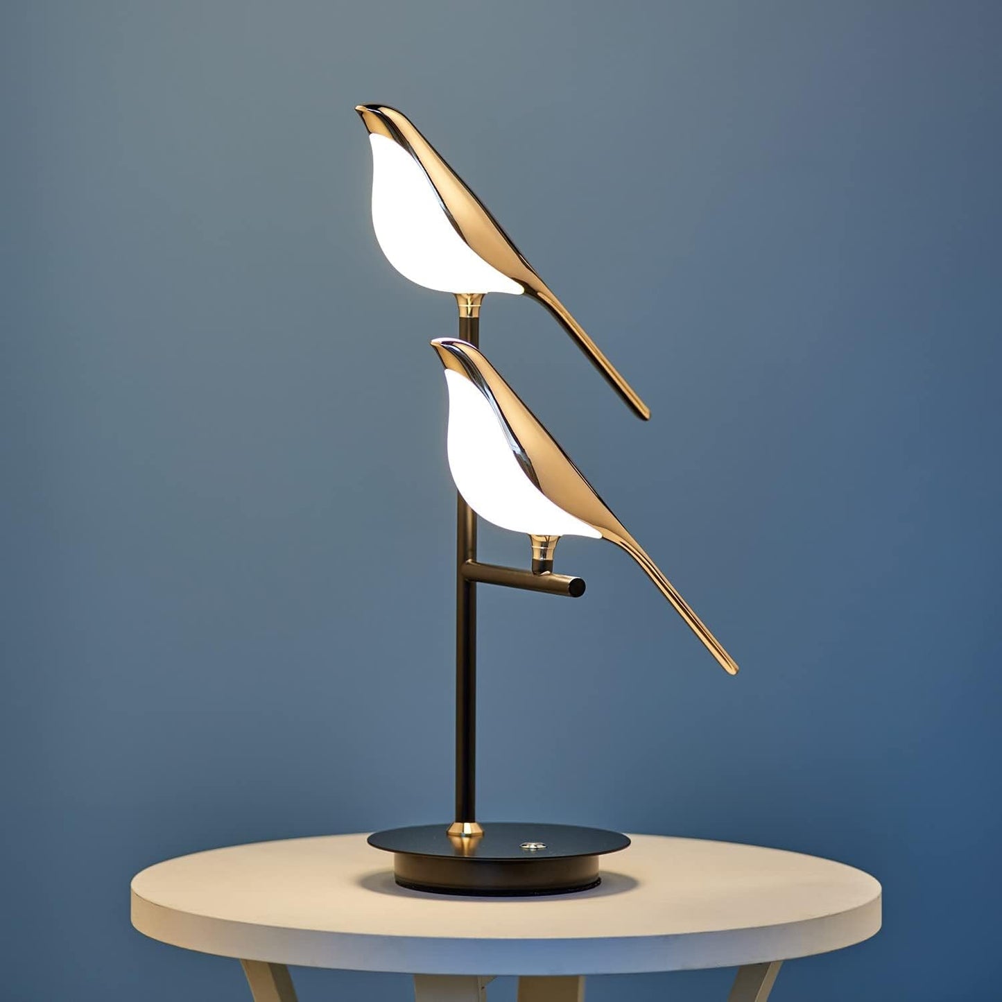 Chiraya – Sculpturale Vogellamp met LED en Uniek Design