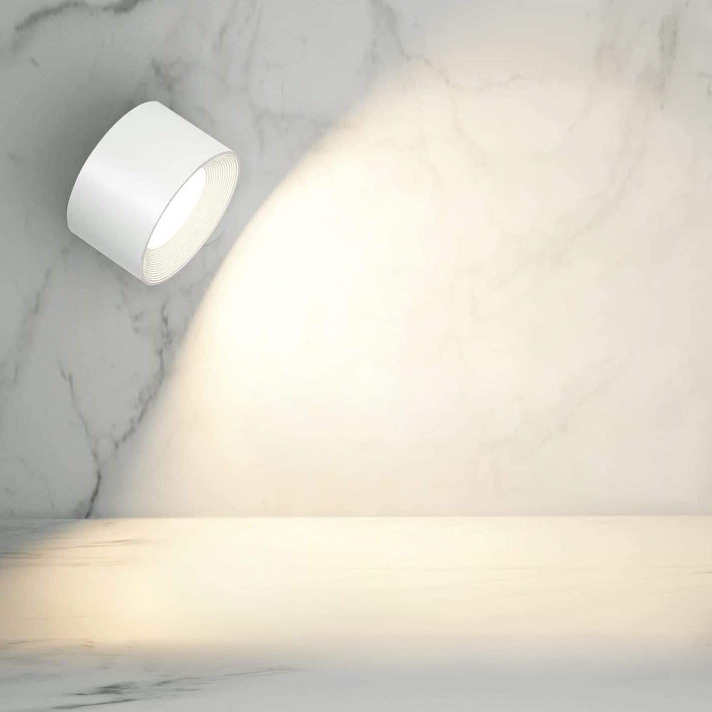 Lumio - Scandinavische draadloze wandlamp met 360° rotatie en dimfunctie