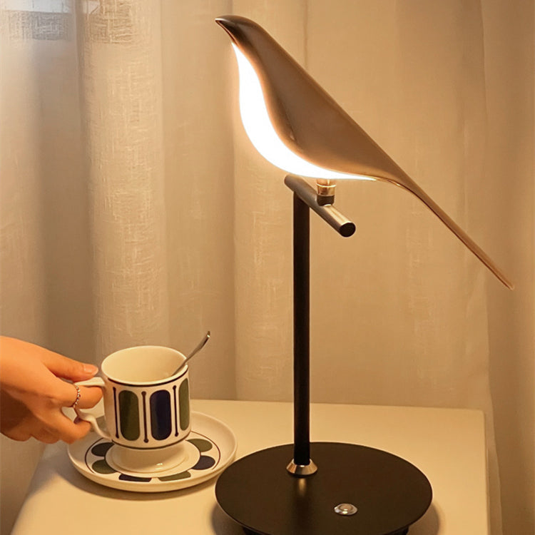 Chiraya – Sculpturale Vogellamp met LED en Uniek Design