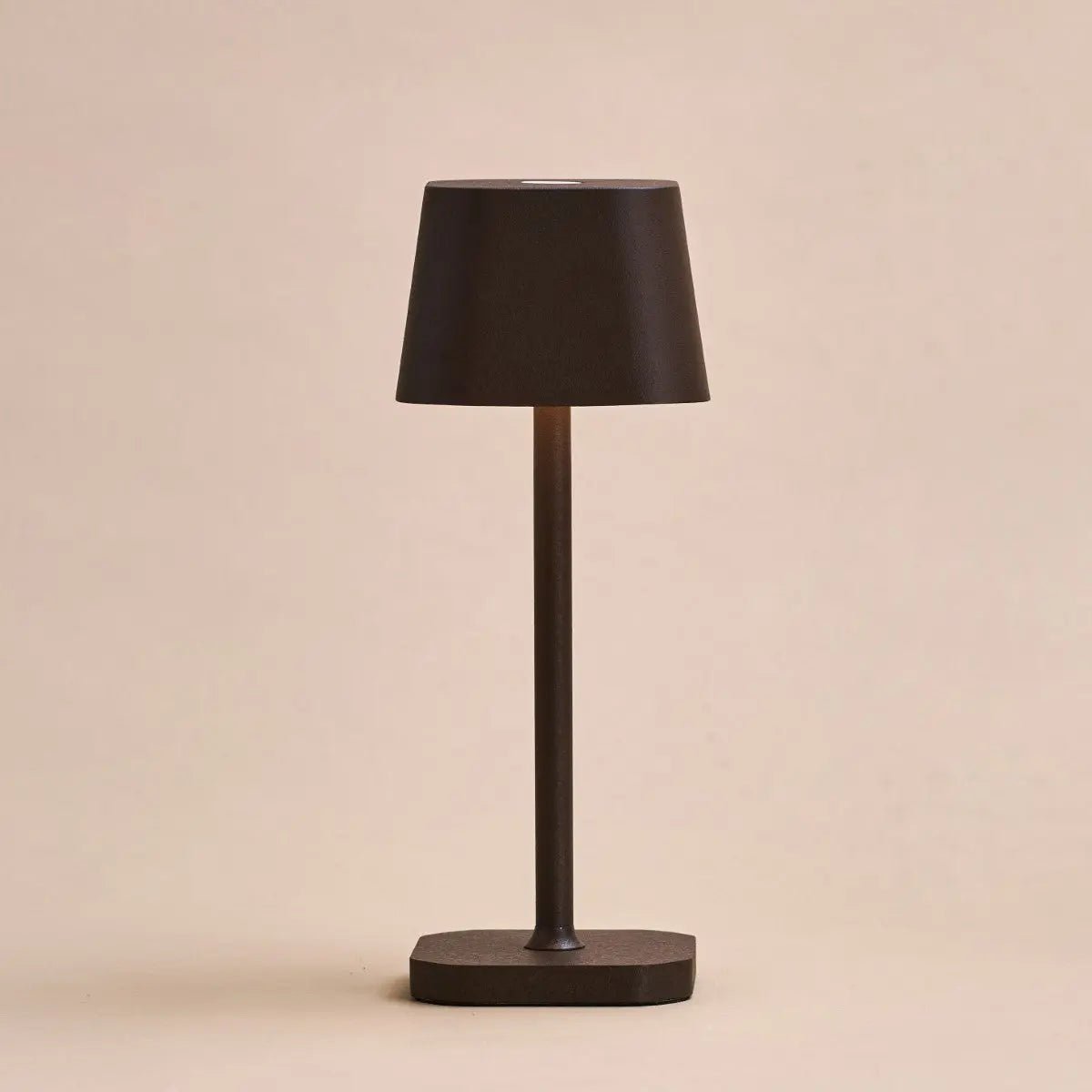 Lumio - Scandinavian Brown draadloze metalen tafellamp met 3 lichtstanden
