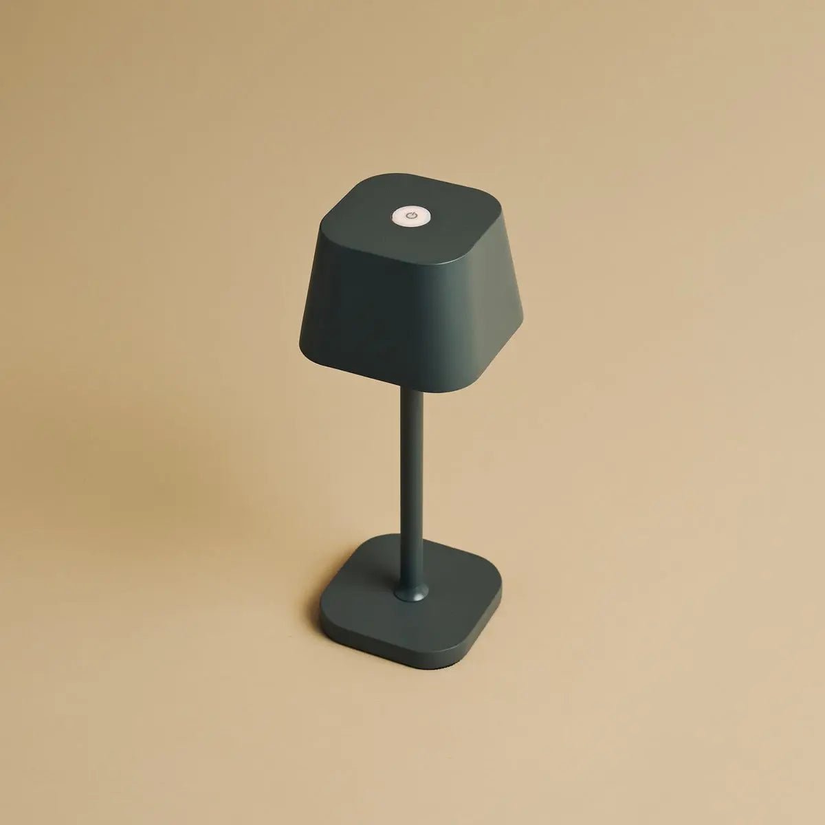 Lumio - Stone draadloze metalen tafellamp met 3 lichtstanden