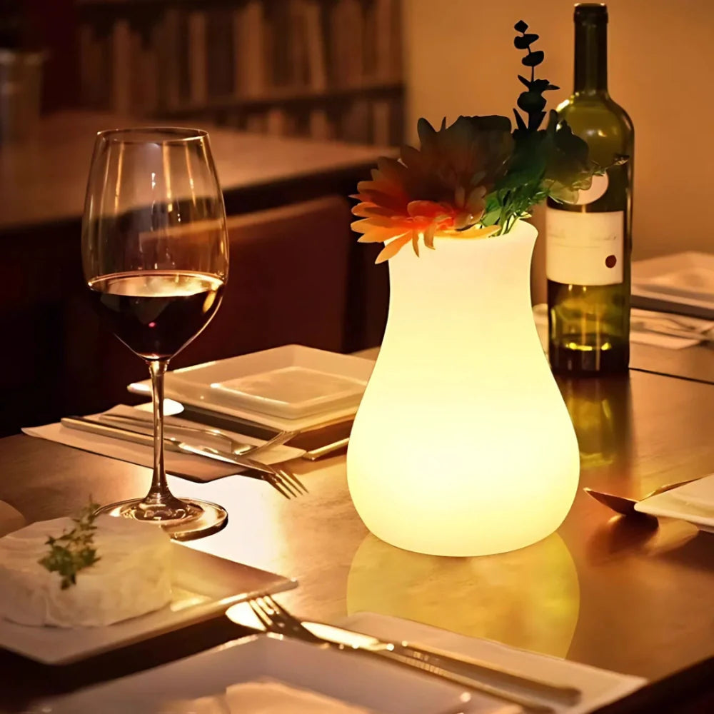 Lumio - Draadloze vaaslamp met 16 kleuren en afstandsbediening