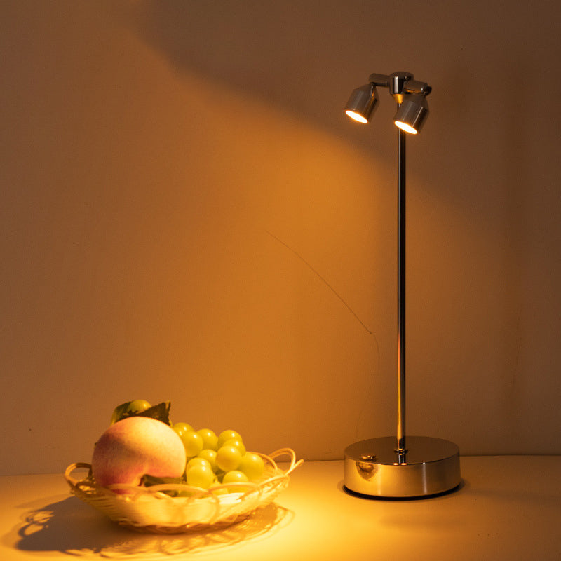 Minimalistische LED Tafellamp van IJzer – 1, 2 of 4 Lichtpunten