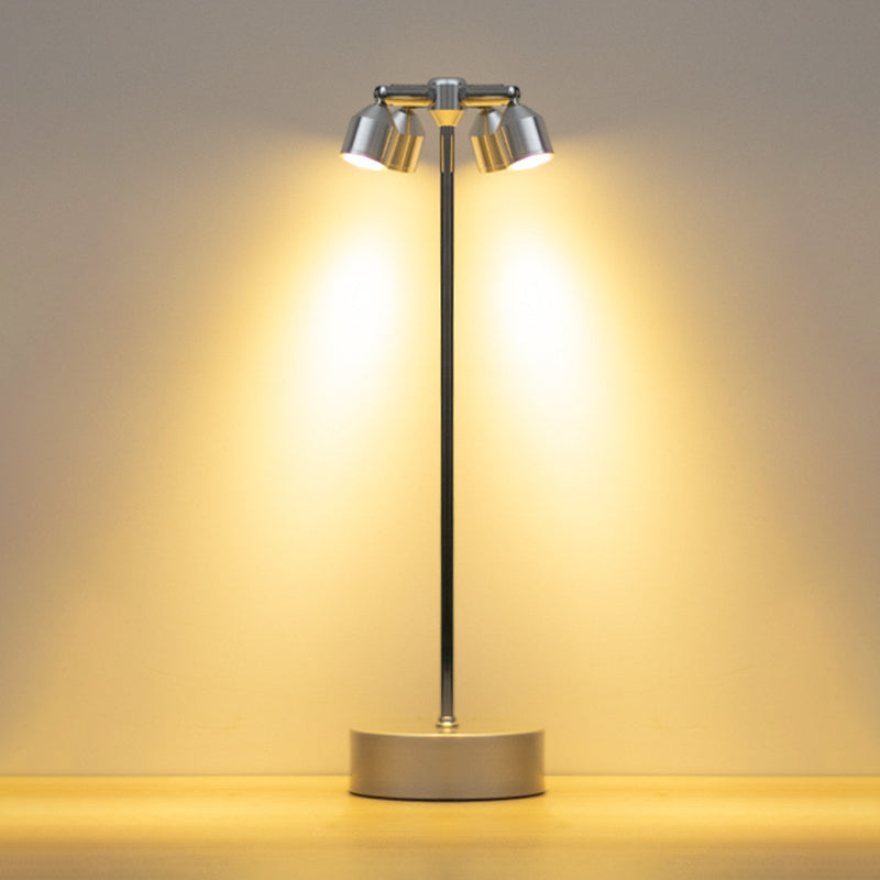 Minimalistische LED Tafellamp van IJzer – 1, 2 of 4 Lichtpunten
