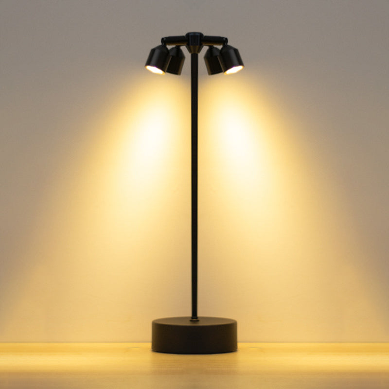 Minimalistische LED Tafellamp van IJzer – 1, 2 of 4 Lichtpunten