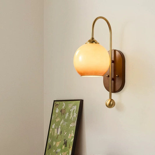 Scandinavische Wandlamp met Glazen Kap – Melkwit/Bruin – 220-240V (1 Lichtbron)