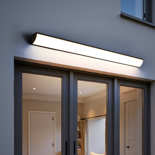 Auro – Elegante Wandlamp Buiten met LED & Slank Design (IP65)