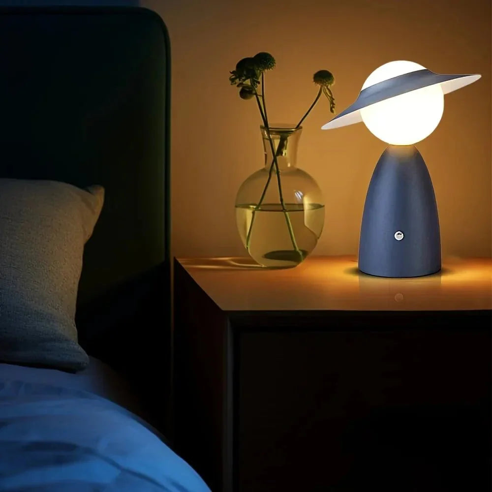 Löro – Draadloze Oplaadlamp met Warm LED Licht