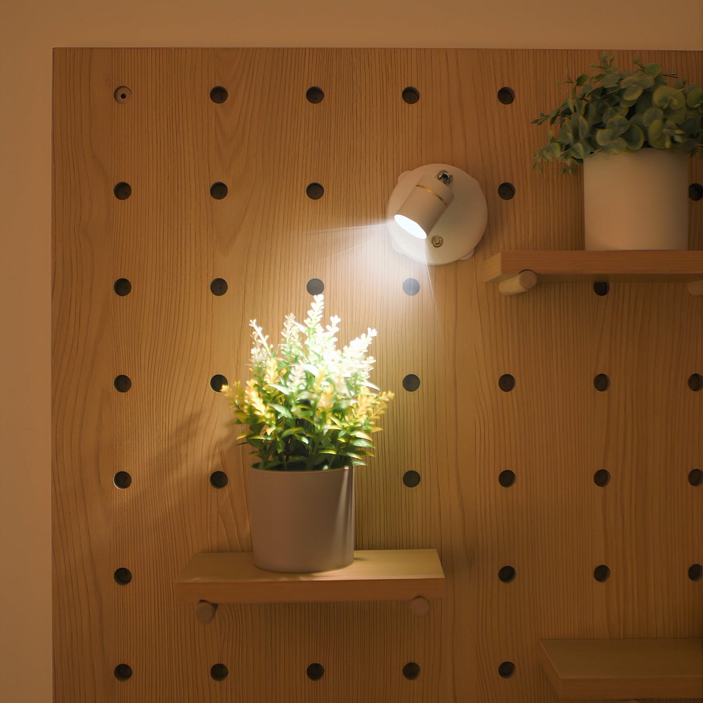 Lumio - Magnetische draadloze spotlight met afstandsbediening en timer