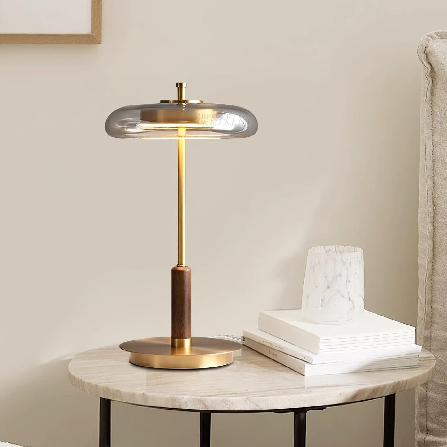 Lumio – Moderne Scandinavische Tafellamp LED Designlamp van Glas en Metaal voor Elegante Sfeerverlichting