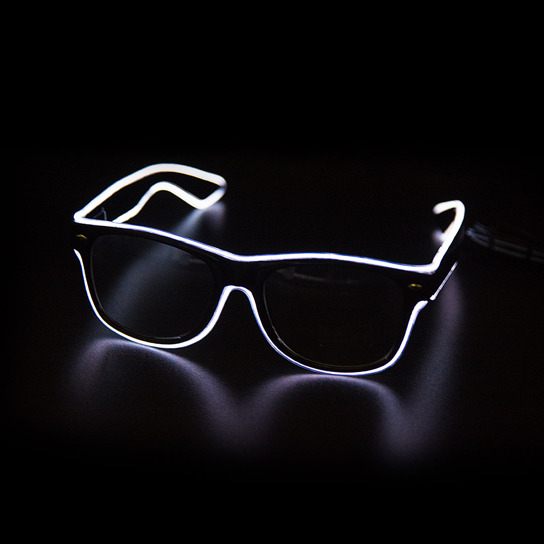 LED Neon Party Bril – Verlicht je Stijl en Straal in het Donker