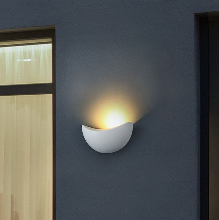 Lumio - Minimalistische halfronde LED-wandlamp van aluminium in wit en goud