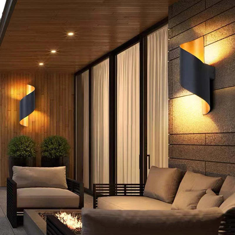 Lumio - Moderne LED wandlamp met spiraalontwerp in zwart of wit