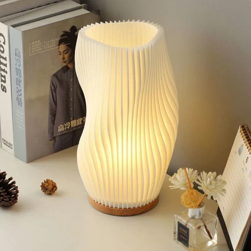 Lumio - Warme LED Tafellamp met Dimbare Functie & Elegant Golfdesign
