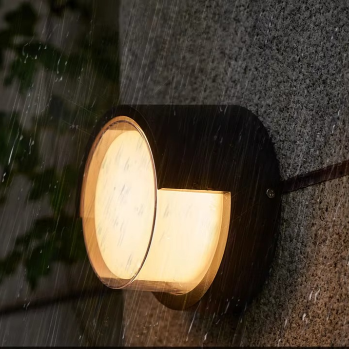 Kölby – Elegante Buiten Wandlamp met Bewegingssensor