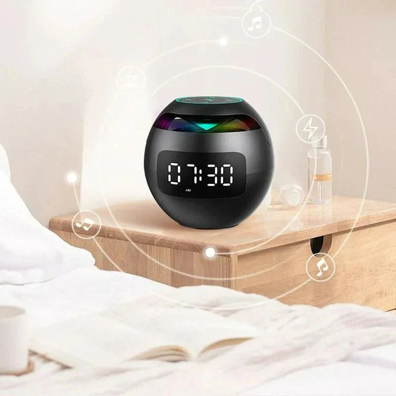 3-in-1 Digitale Wekker met Bluetooth Speaker & Nachtlamp – Compact & Stijlvol