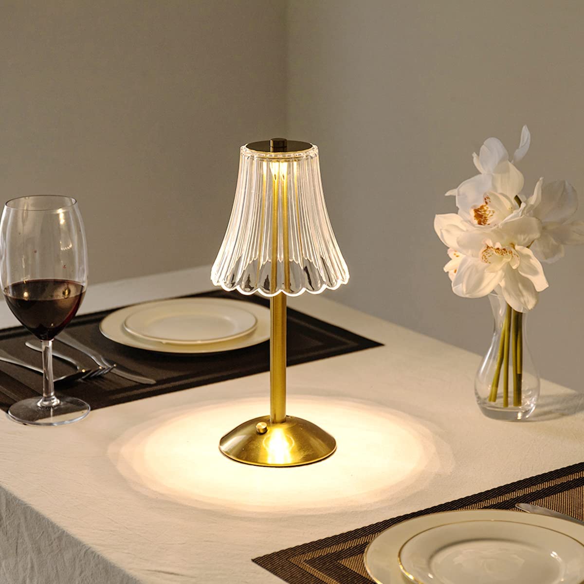 Lumio - Gouden kristallen draadloze tafellamp met touch-dimming