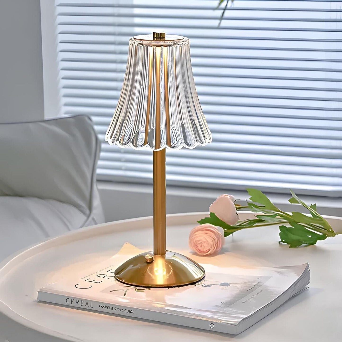 Lumio - Gouden kristallen draadloze tafellamp met touch-dimming