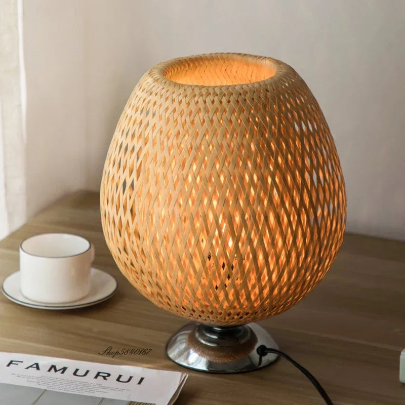 Shiko – Vintage Bamboe Tafellamp voor een Tijdloze Sfeer