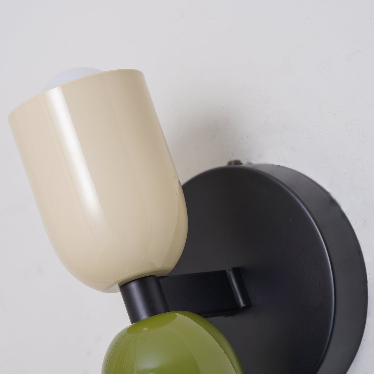 Lys – Scandinavische Wandlamp met Dubbele Lichtpunten & Modern Design