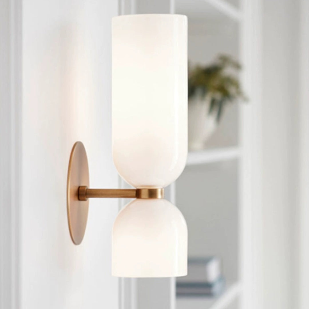 Flute – Elegante Wandlamp met Glas en IJzer in Retro Stijl