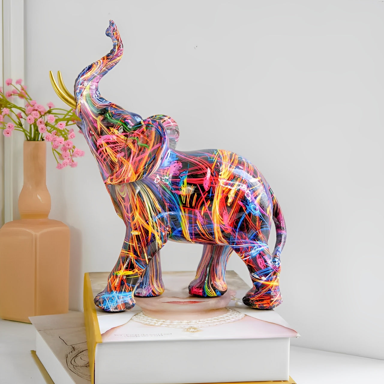 Ollio - Abstract Olifanten Standbeeld