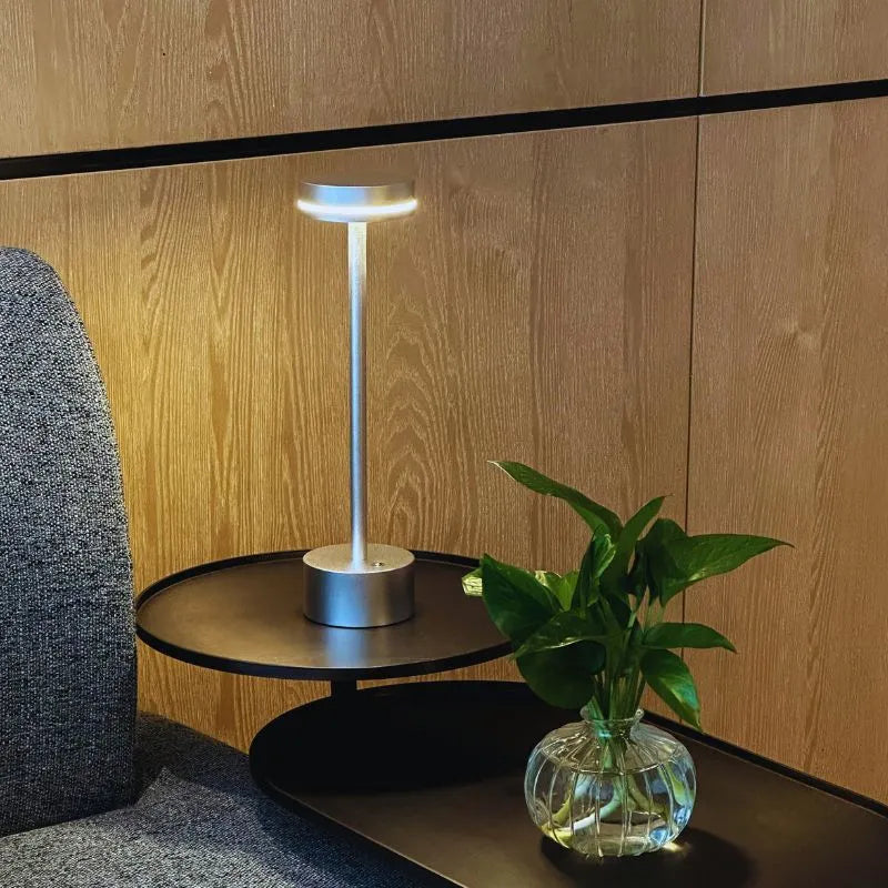Lumio - Stijlvolle draadloze tafellamp met 3 lichtkleuren en dimfunctie