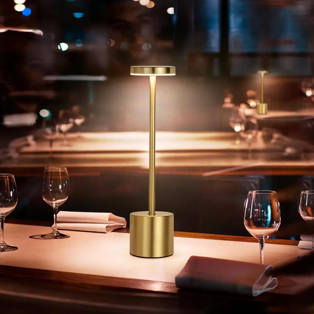 Lumio – Elegante H-Vormige LED Designlamp met USB-C Oplaadfunctie