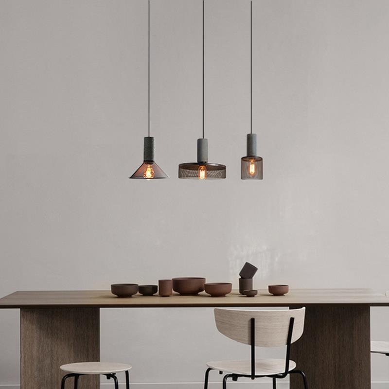 Mysa – Smokey Industriële Pendelverlichting met Modern Design