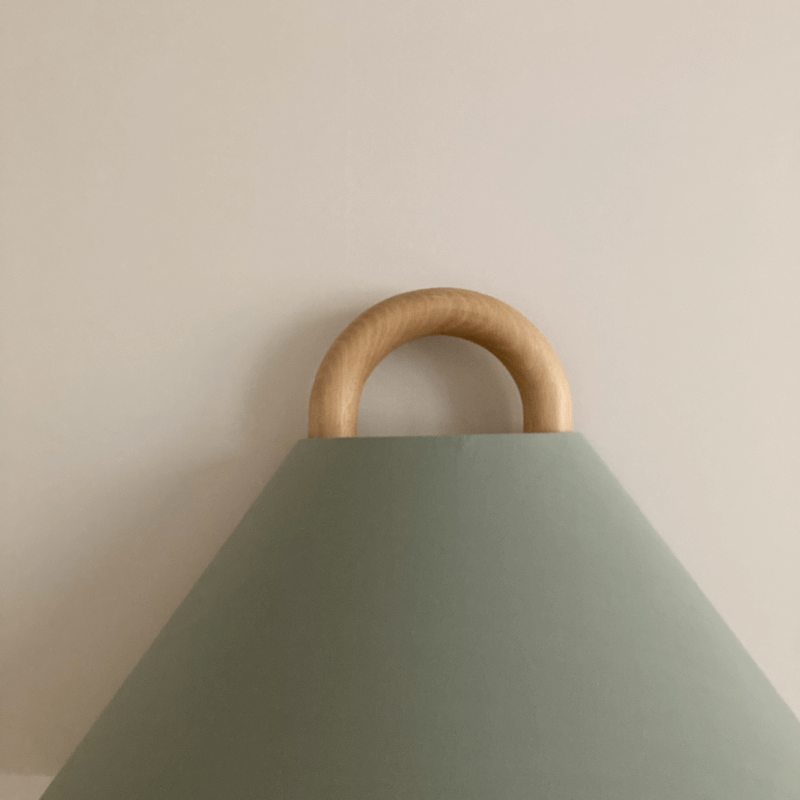 Moderne Houten Wandlamp met Stoffen Kap