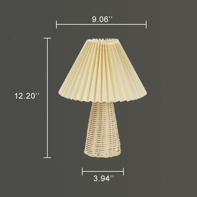 Moderne Beige Rattan Tafellamp met Stoffen Kap – Voor Slaapkamer, Woonkamer of Bureau