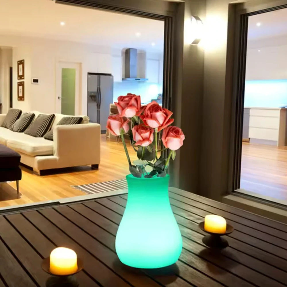 Lumio - Draadloze vaaslamp met 16 kleuren en afstandsbediening
