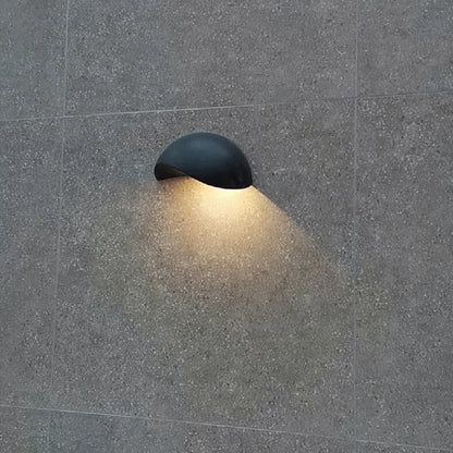 Lumio - Minimalistische halfronde LED-wandlamp van aluminium in wit en goud