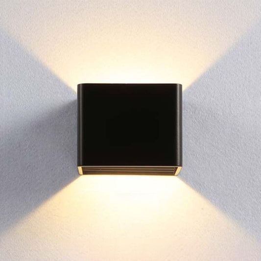Lumio - Moderne Vierkante Wandlamp | Compact Design in Scandinavische Stijl