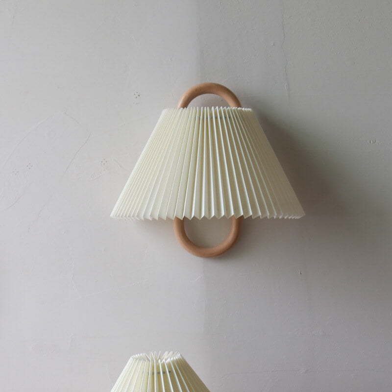 Moderne Houten Wandlamp met Stoffen Kap