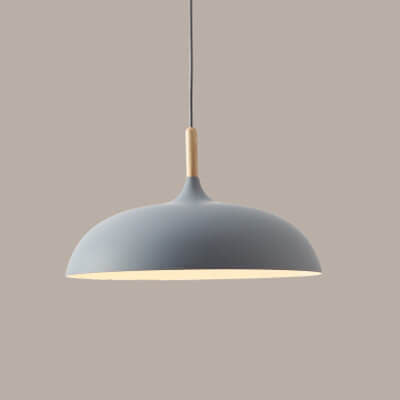 Kleurrijke Metalen Hanglamp met Houten Accent – Twee Maten