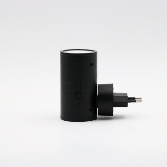 Eira – LED Stekkerlamp met Automatische Sensor & Dimbare Functie