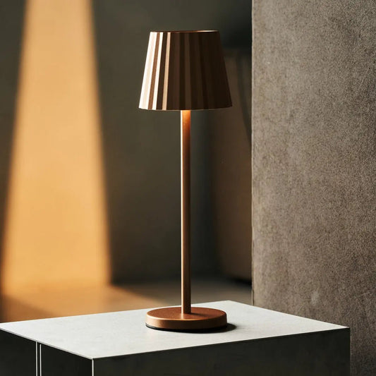 Lumio - Koperen elegante tafellamp oplaadbaar met touch‑dimmer