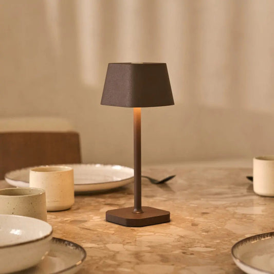 Lumio - Scandinavian Brown draadloze metalen tafellamp met 3 lichtstanden