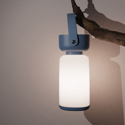 AquaGlow – Waterdichte Draagbare LED Tafellamp in Modern Cilinderontwerp